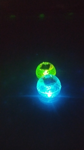 BallLamp, водоустойчива и слънчева LED лампа, която променя цветовете - Image 10