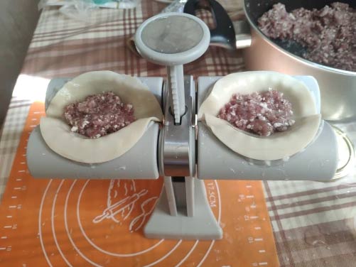 DumplingsMold, кухненският уред за приготвяне на домашни обвивки, кнедли и равиоли + БЕЗПЛАТНА електронна книга - Image 8