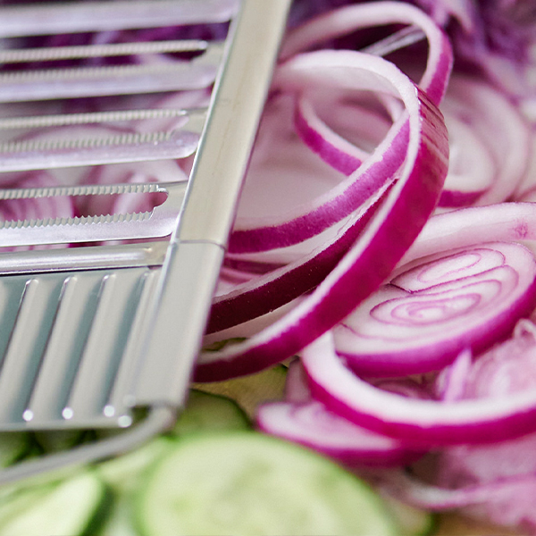 MultiSlicer, многофункционален резач за зеленчуци с ергономична дръжка и 3 различни остриета - Image 2