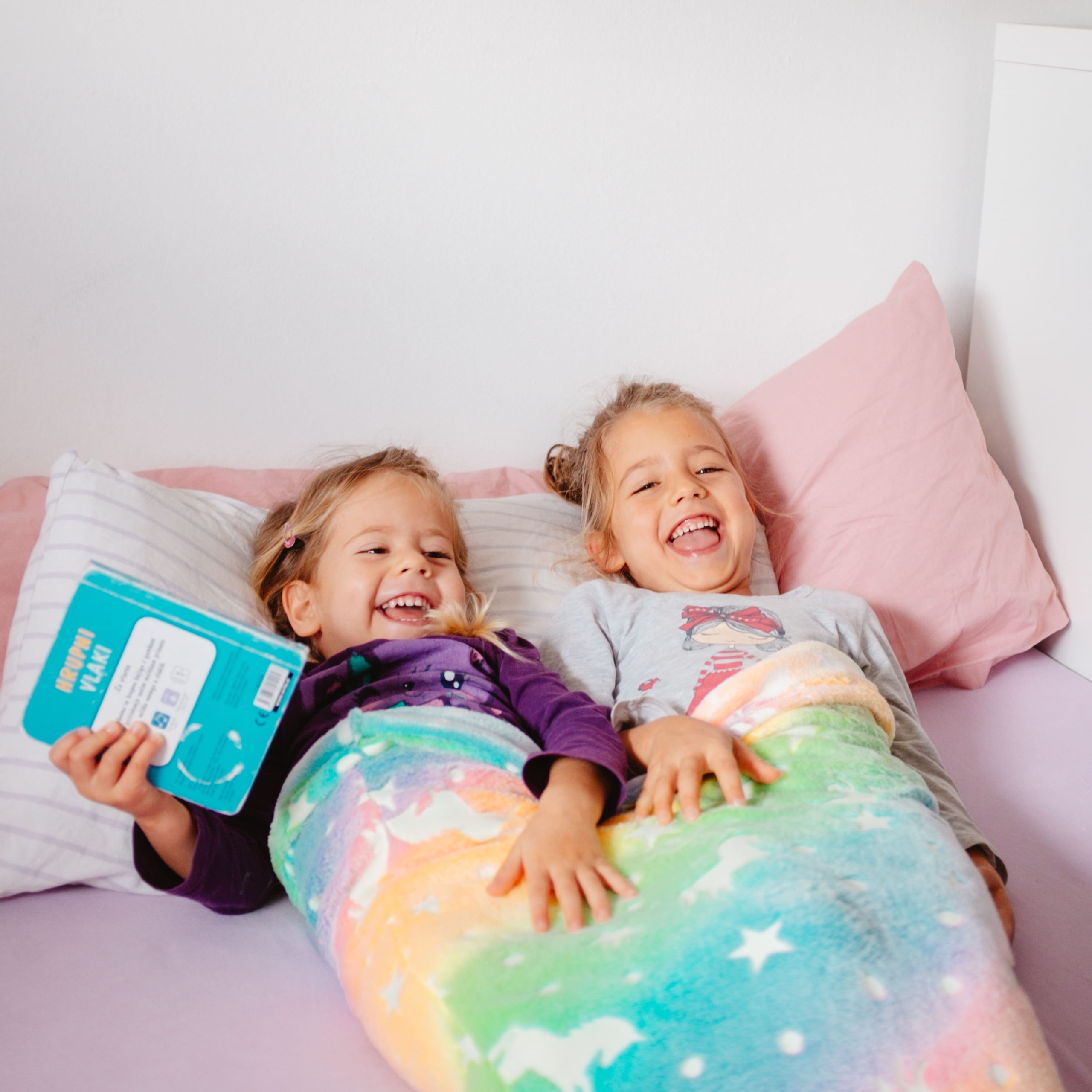 SparkleMermaid, подаръчен комплект с одеяло за момиче и комплект за създаване на диаманти и стикери БЕЗПЛАТНО - Image 8
