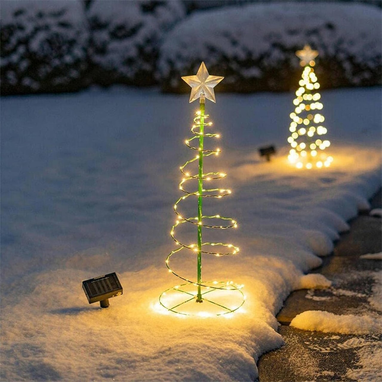 TreeSolar, коледно дърво с LED светлини, захранвани от слънчева енергия - Image 1